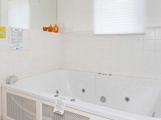 6 person holiday home in Blokhus-By Traum - 7