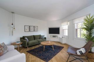 Beautiful Modern Bright 2bd Patio Duplex #179 - 8