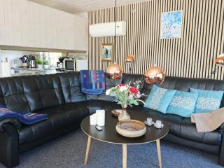 6 person holiday home in Hadsund - 1
