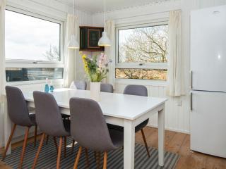 6 person holiday home in Henne - 4
