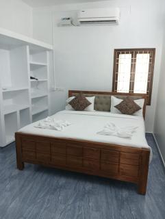 Golden Home Stay - 9