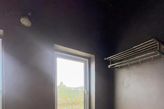 RedDoorz at Kanaka Hostel Tanjung Pinang - 5