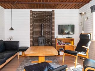6 person holiday home in Glesborg-By Traum - 5