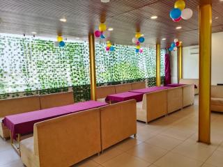 Hotel Purple Orchid - 8