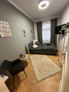 Best Preis Stadtperle 1- Stadtzentrum Wittenberge Modernes Ambiente max 3 Personen Einzelzimmer voll ausgestattet mit MagentaTV, WLAN, Waschmaschine - Wittenberge - 4