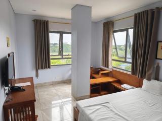 Bốn Mùa Hotel - 7