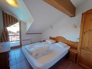 Duplex avec garage, proche des pistes de ski - FR-1-445-186 - 1