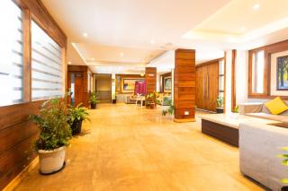 Yashshree Sanderling Mall Road - 2