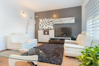 Villa Oasis - Lora del Río - 6
