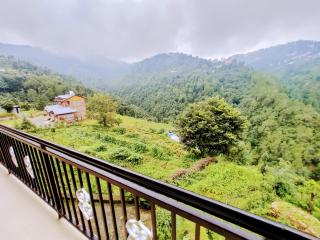 Whispering Meadows U get entire 3 BHK - 5