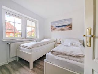 Brigg 3 - Greetsiel - 3