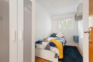 Cosy 2-Bed Flat Kilburn - 4