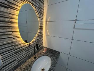 Casa 02 - Casa com 2 quartos, próximo a rodoviária e aeroporto - 4