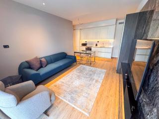 Qumi Porto Suites - 1