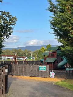 Highland Hideaway - 1