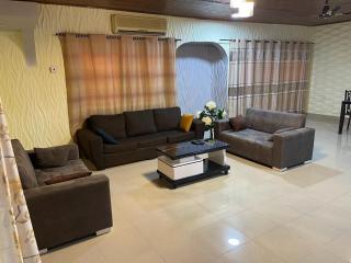 3 Bedrooms house fully furnished in East Legon - 7