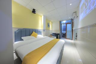 南屿轻奢影院酒店 近厦门高崎国际机场和地铁站 近五缘湾景区 近湾悦城商圈 - 4