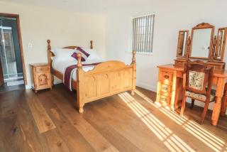 The Parlour - Helsby - 5