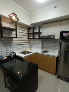 Serene Condo Retreat in Lapu-Lapu with Stunning Views - - 7