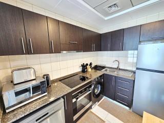 Opposite JBR Beach - Modern Studio - 7