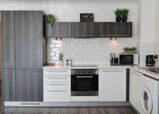 City centre haven- 2 BR- Bullring - On Street Parking - 0