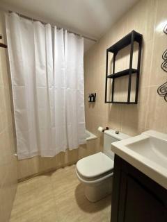 Los caballos Ordesa l Garaje l Céntrico - 1