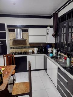 Casa para cop 30 perto da praia - Belém - 5