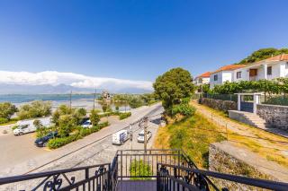 Red House 1&2 - Shirokë - 3