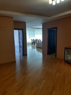 Amazing City Center Apartment - Baku - 6