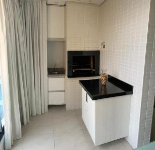 Guarujá-Pitangueiras com sacada gourmet e camareira - 4