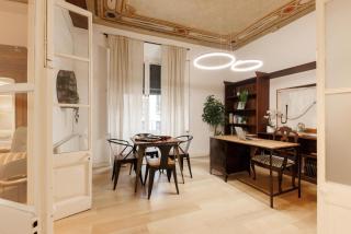Bravissimo Plaça del Vi, Authentic Historic Apartment - Girona - 6