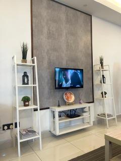 Eq One studio homestay at Bandar Kinrara - 7