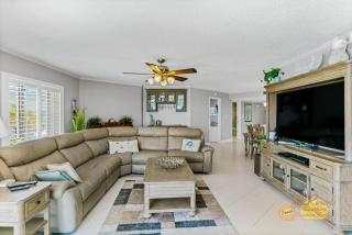 Beach Palms 209 - 5