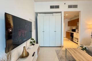 Reem Vista Studio - Stylish Stay with City Views Near Reem Mall & Waterfront - 9