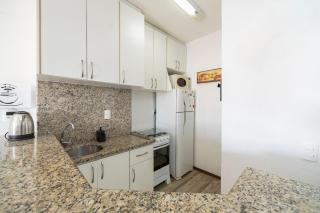 Apto Magnólia 50m da praia by Achei Floripa - 1