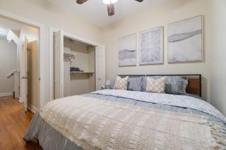 East End Hideaway, Cozy & Convenient - 3