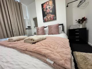 Room 2 Shared House 10 min from Center - Liverpool - 1