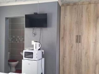 K K K Guesthouse - 4