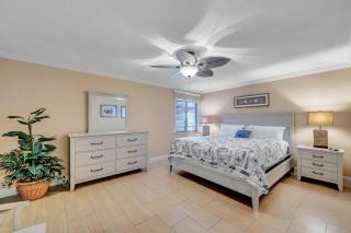 Sand Dollar 204 - 1