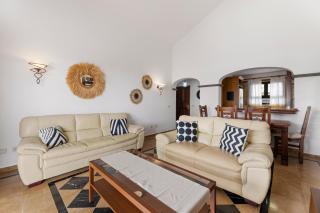 Home2Book Private Villa with Pool, Playa Blanca - 1