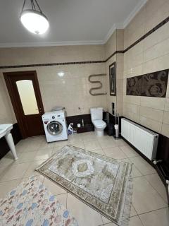 Tengiz Towers Business Class 3 Room Flat - 2