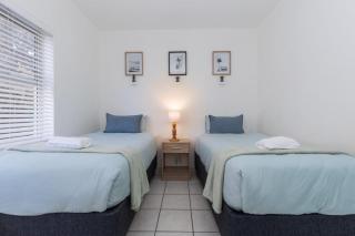 Nyad Oasis at Perna Perna 17 - Umdloti - 8