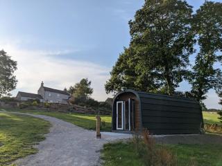 Kestrel Cabin Peak District - Eyam - 3