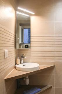 bright studio with balcony quiet location - París - 3