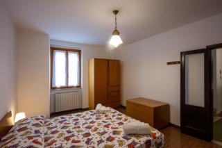 Francesca's House, Ceto Ospitar - 1