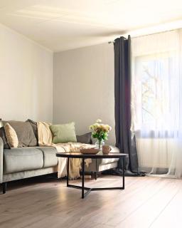 Family Apartment, Free Private Parking - 3