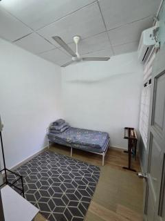 Maryam Homestay Paka - 6