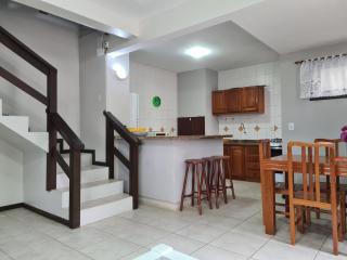 Casa perto da praia - Frente para Lagoa - 4