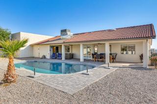 Fully Furnished Poolside Oasis 5 Mi to Lake Havasu - 0