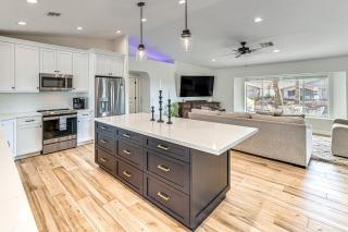 Fully Furnished Poolside Oasis 5 Mi to Lake Havasu - 3